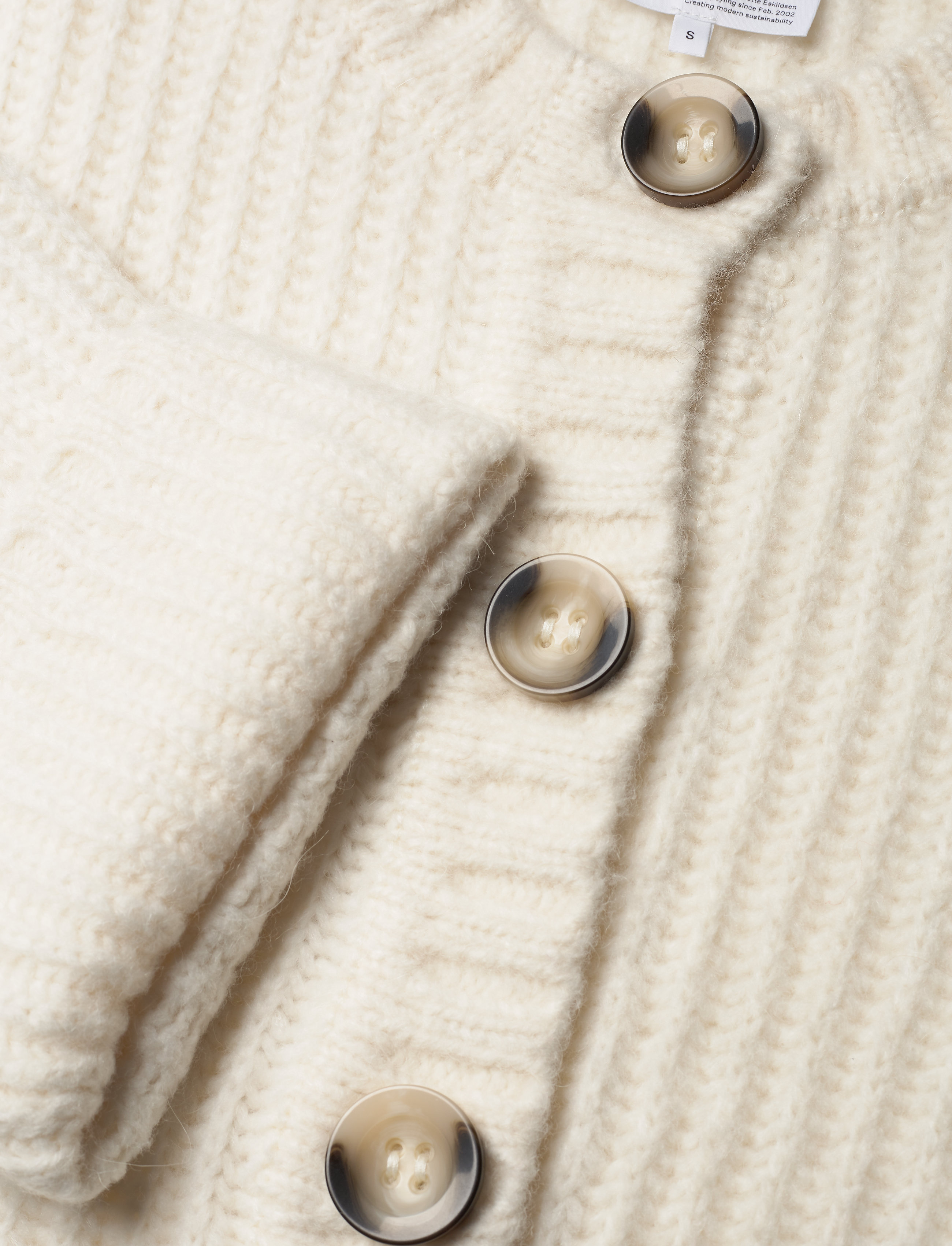 DESIGNERS, REMIX - Chunky cropped cardigan - cream - 2
