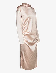 DESIGNERS, REMIX - Lisbon Drape Dress - vidutinio ilgio suknelės - champagne - 2