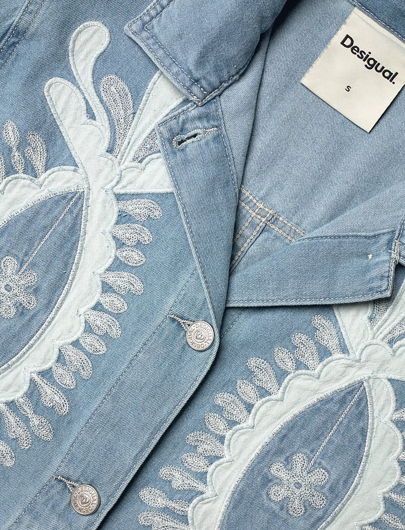 Desigual - WOMAN DENIM TRUCKER JACKET - frühlingsjacken - blue - 2