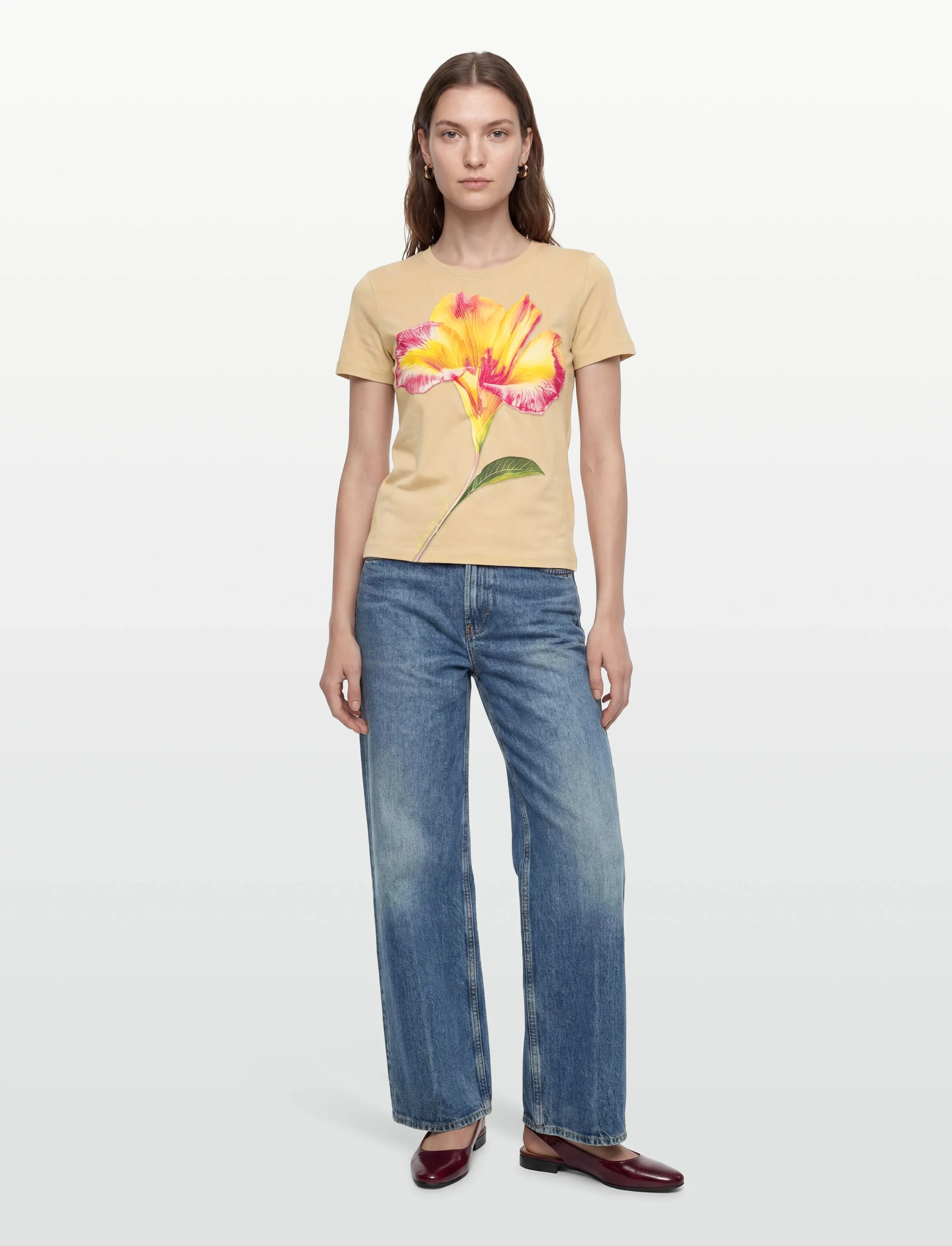 T-shirt mörkgul / röd 6