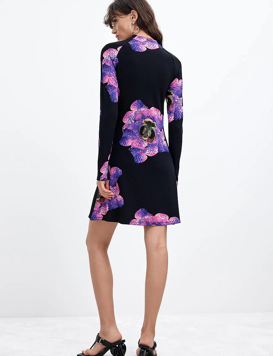 Desigual - VEST_ORCHIDPURPLE_LACROIX - stickade klänningar - black - 3