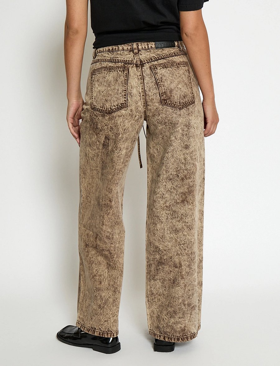 DESIRES - DSJess Low Waisted Jeans - hosen mit weitem bein - walnut melange - 2