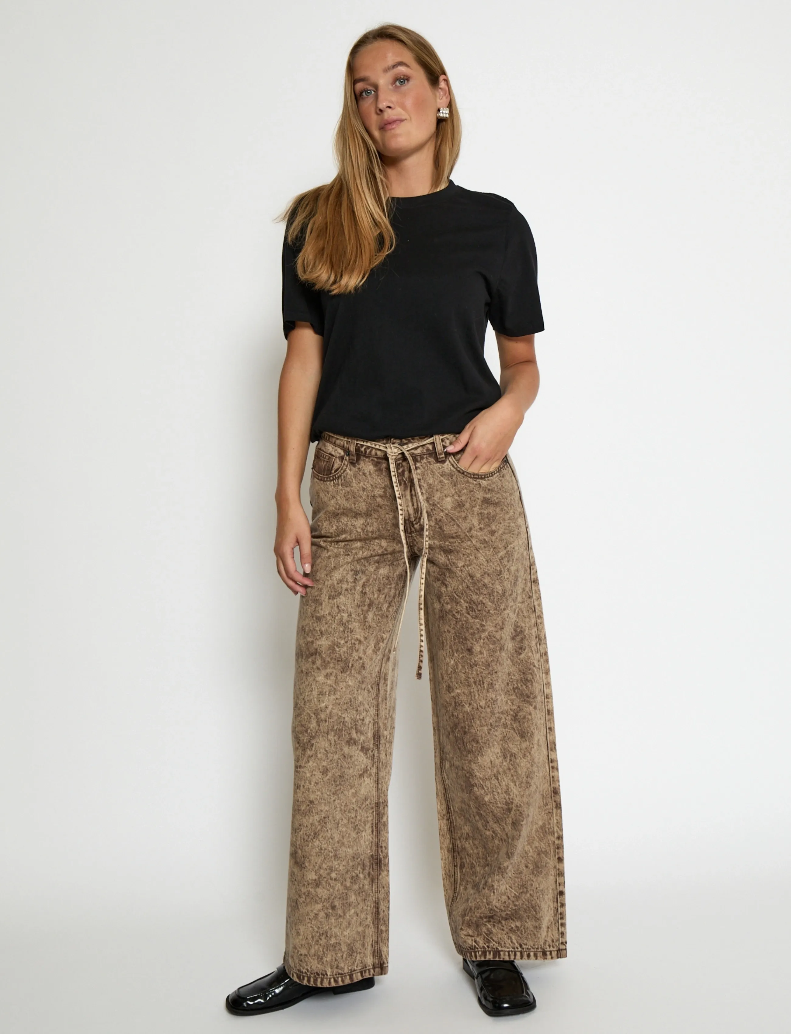 DESIRES - DSJess Low Waisted Jeans - walnut melange - 3