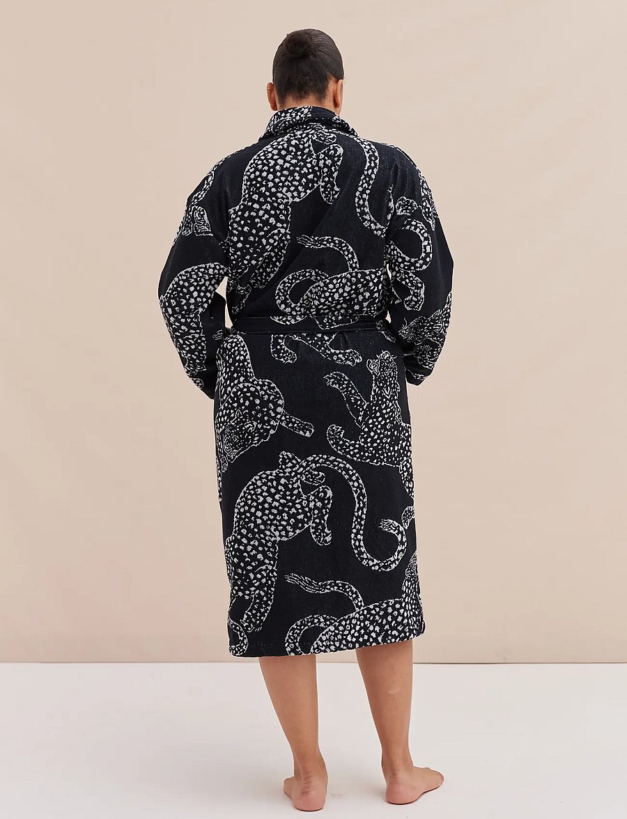 Desmond and Dempsey - Jag Cotton Towel Robe - black - 2