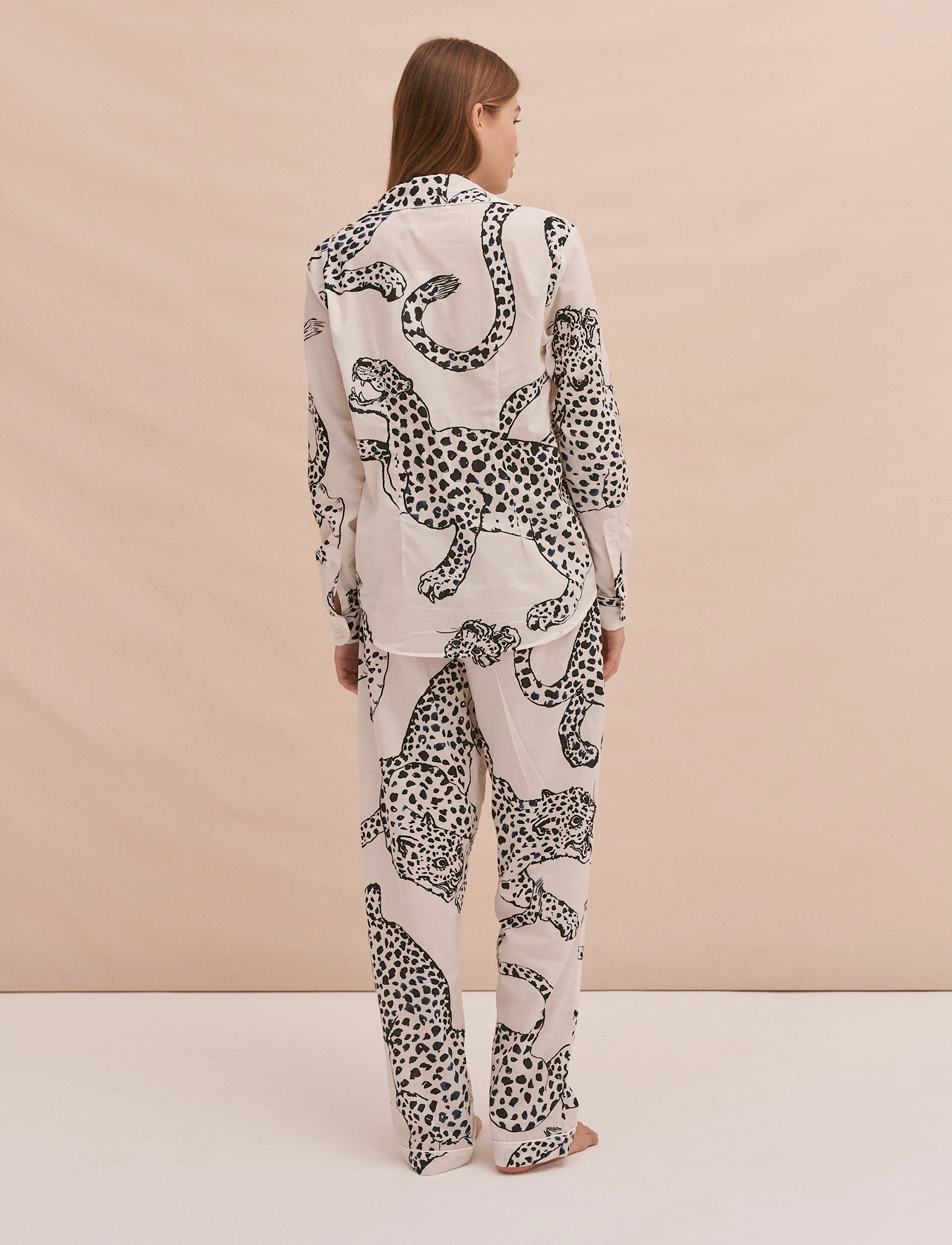 Desmond and Dempsey - Jag Long Pyjama Set - pyjamas - cream - 2