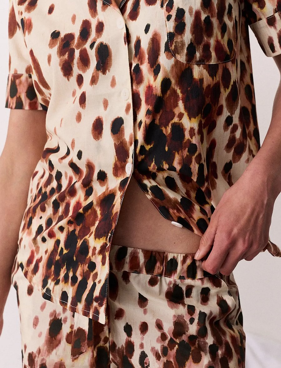 Desmond and Dempsey - Leopard Short Sleeve Pyjama Set - pyjamas - brown - 3
