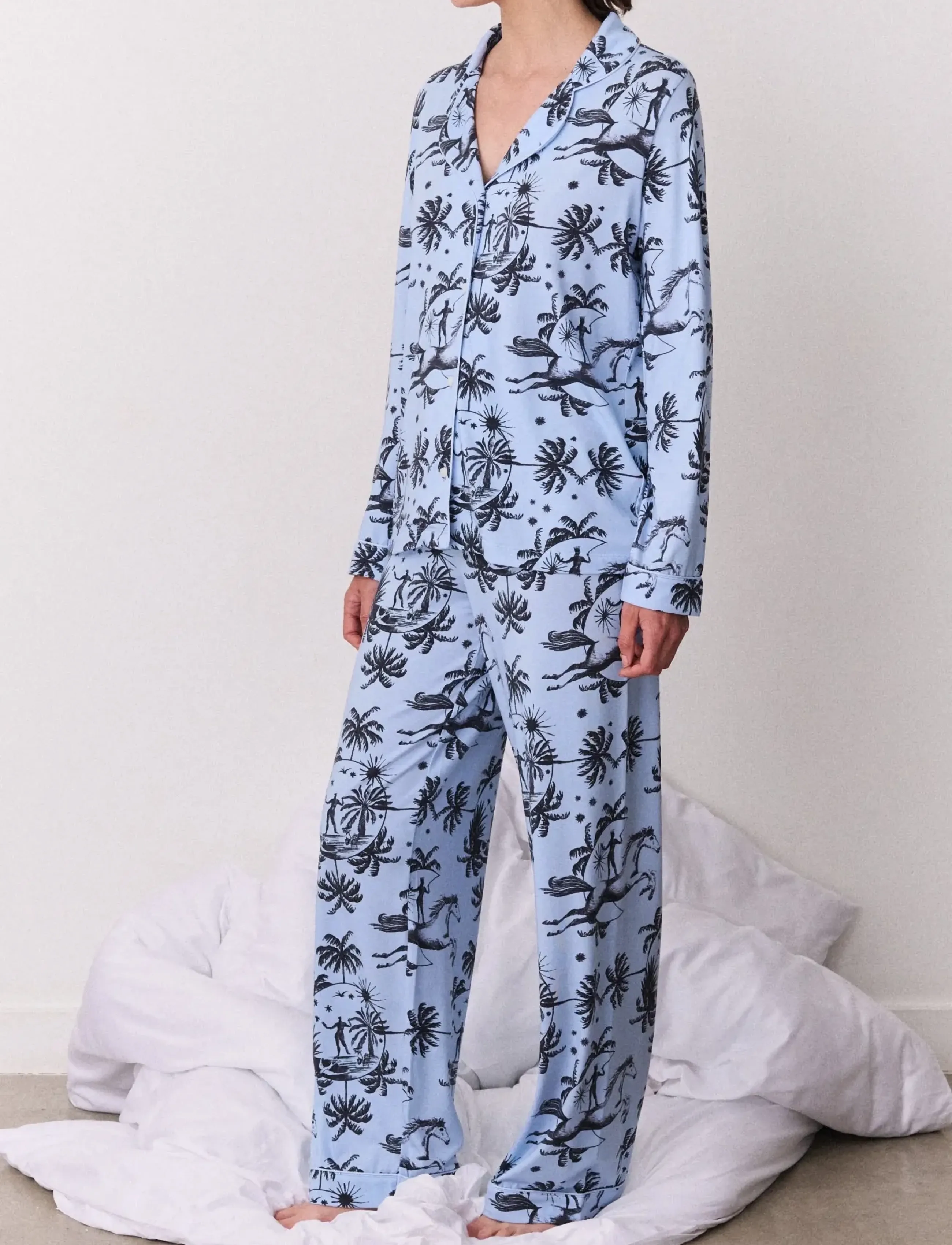 Desmond and Dempsey - Tigress Jersey Long Pyjama Set - pyjamas - blue/black - 2