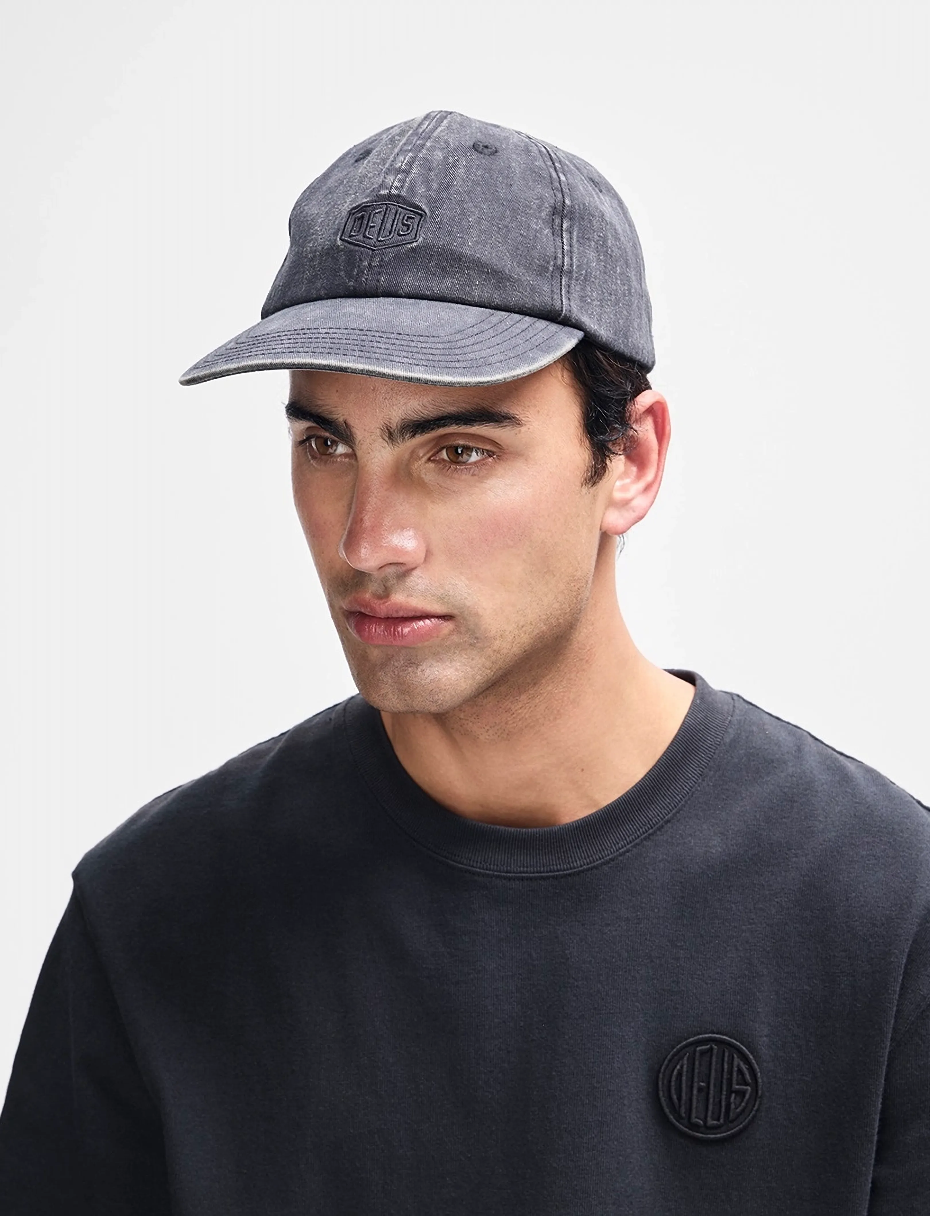 Deus Ex Machina - Shield Garment Dyed Dad Cap - black - 4