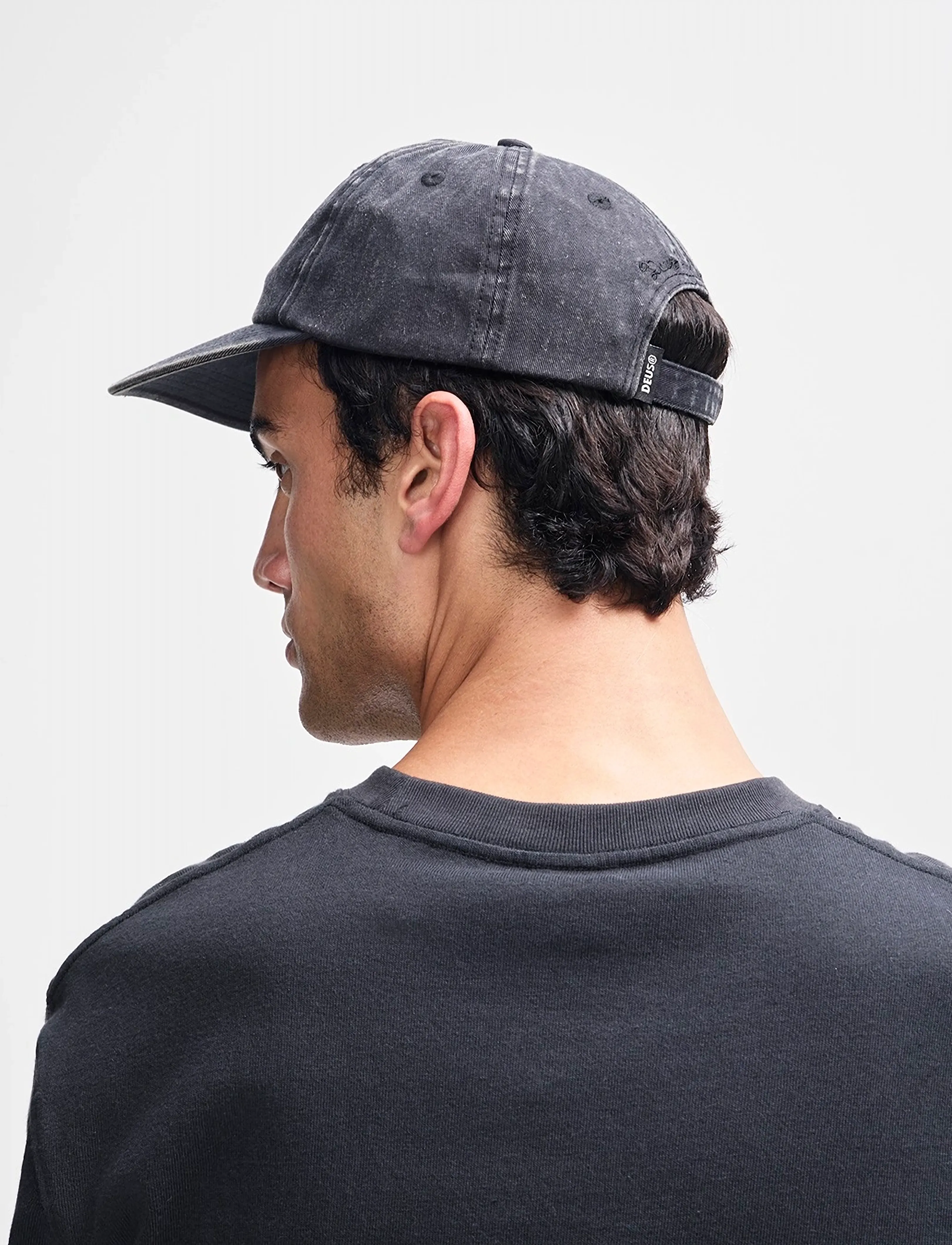 Deus Ex Machina - Shield Garment Dyed Dad Cap - black - 5