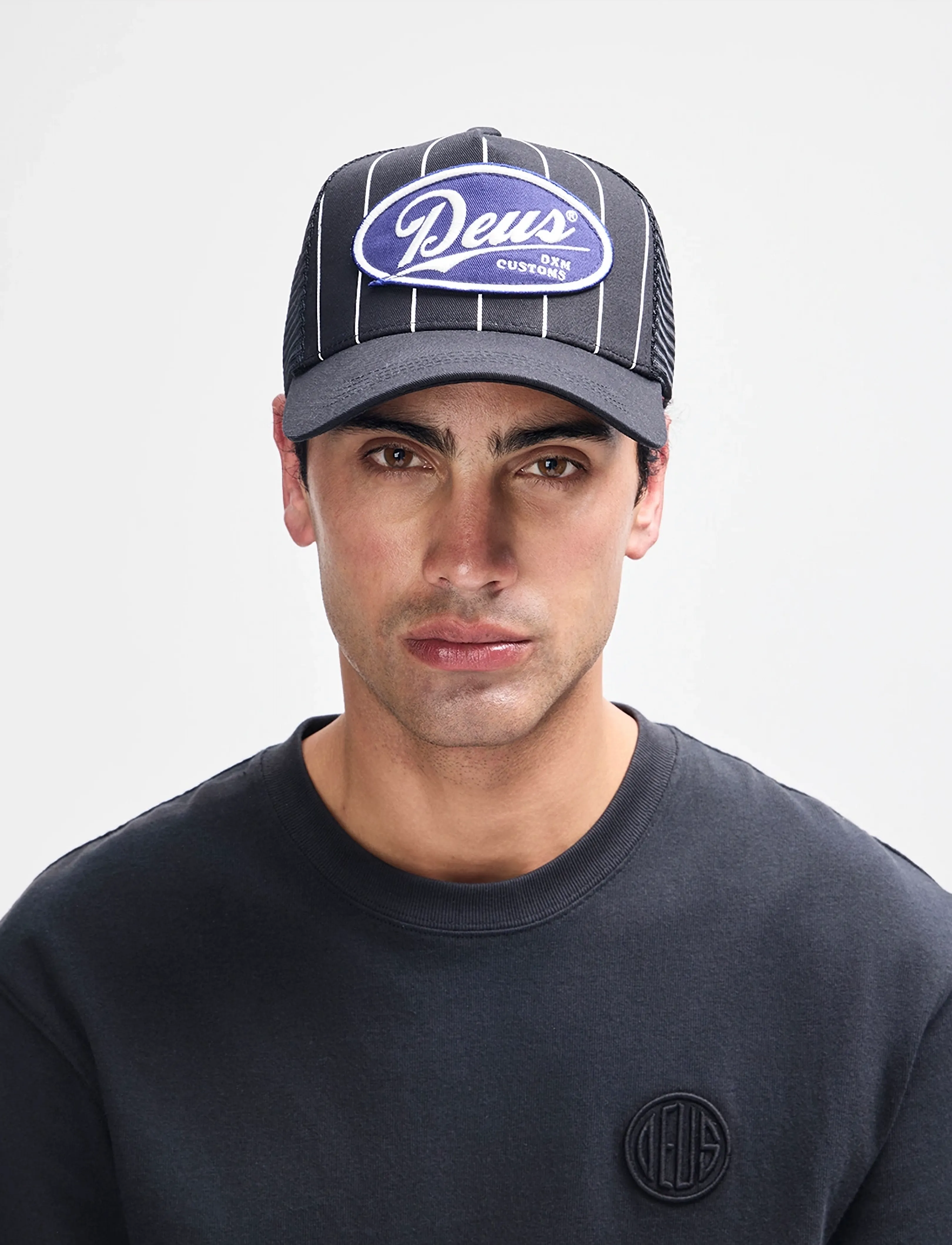 Deus Ex Machina Forecourt Trucker, One Size, Black, Hovedbeklædning > Kasketter, Herre