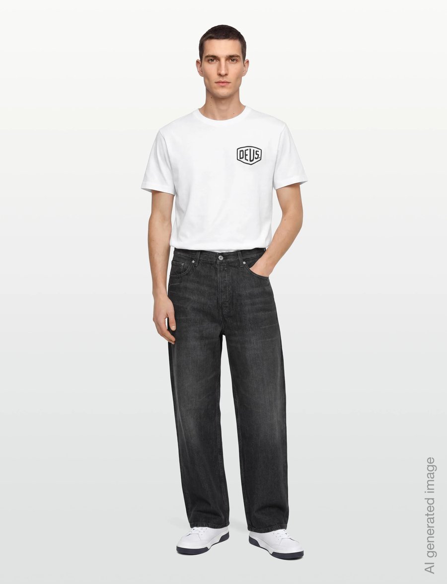 Deus Ex Machina - Venice Address Tee - kurzärmelige t-shirts - white - 0
