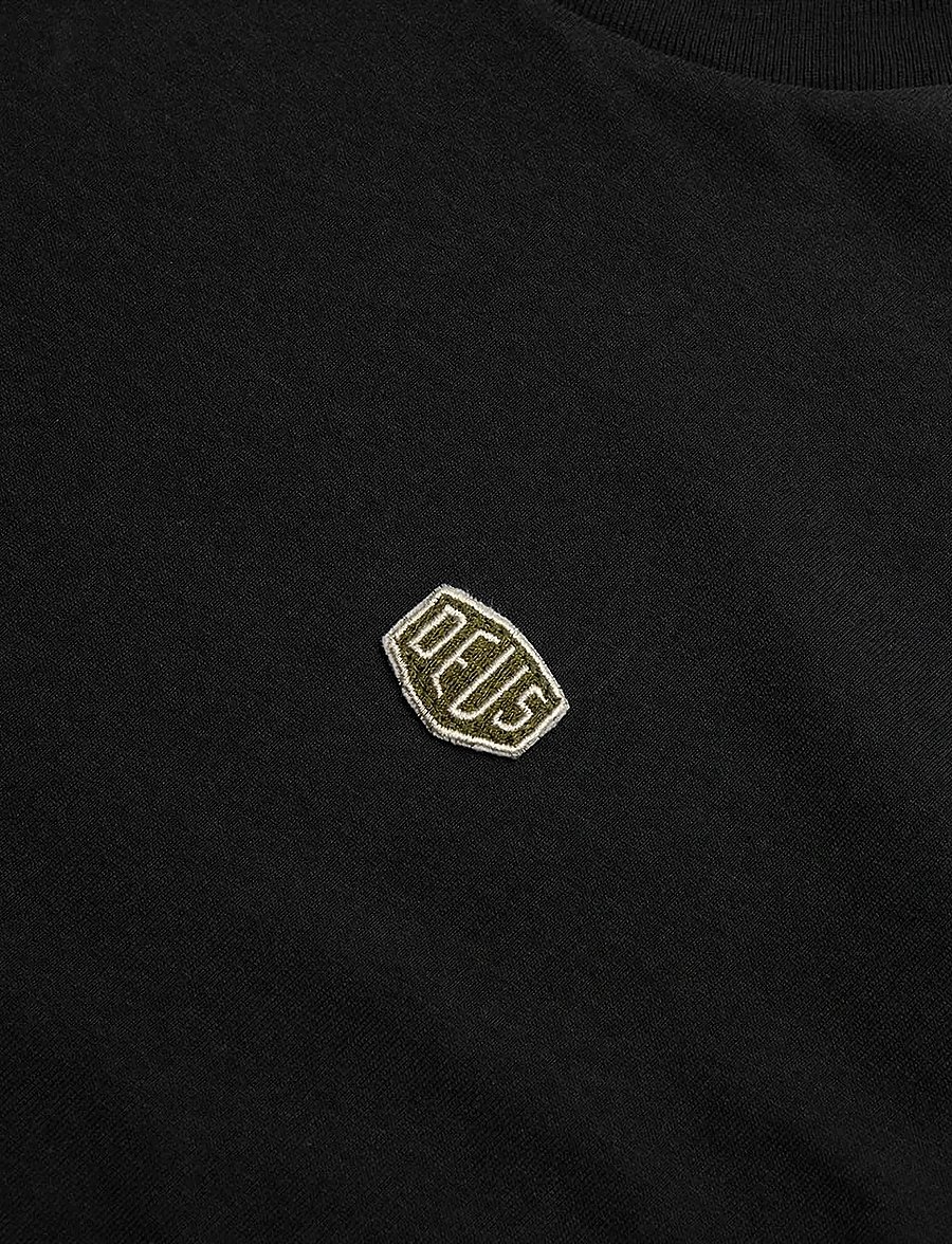 Deus Ex Machina - Shield Standard Tee - kortärmade t-shirts - black - 1