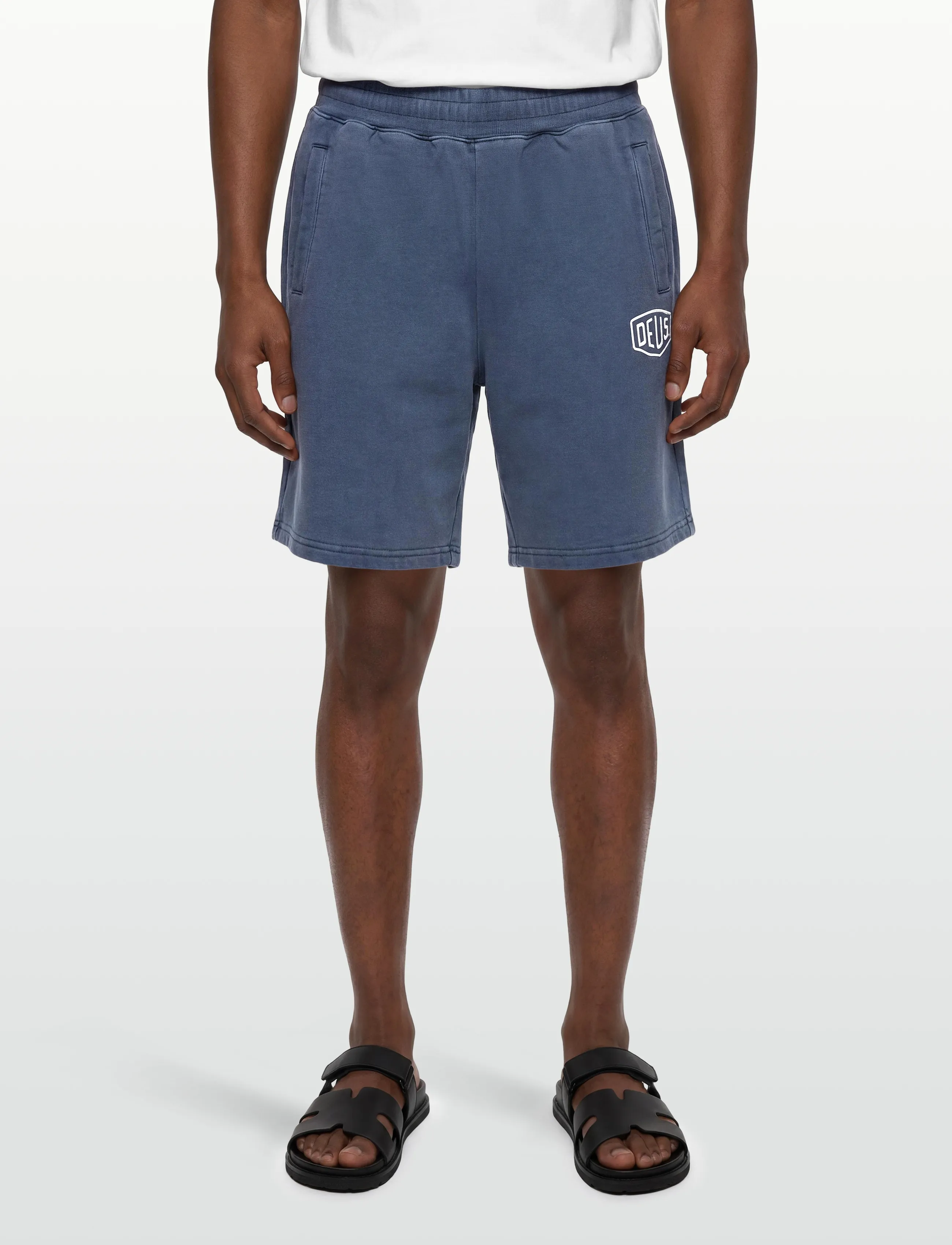 Deus Ex Machina - Shield Garment Dyed Track Short - sweatshorts - mechanic blue - 3
