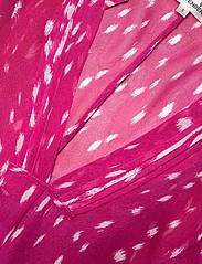 Diane von Furstenberg - DVF ILEANA DRESS - feestelijke kleding voor outlet-prijzen - fawn sangria - 3