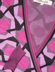 Diane von Furstenberg - DVF ALEXIO WRAP DRESS - sukienki kopertowe - cube geo large wine pink - 2