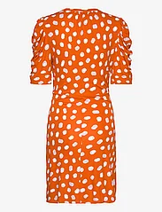 Diane von Furstenberg - DVF DUNCAN DRESS - festkläder till outletpriser - paint dots burnt orange - 1