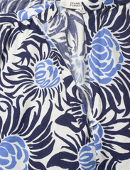 Diane von Furstenberg - DVF VENICE SKIRT - maksihameet - anemone signature blue - 2