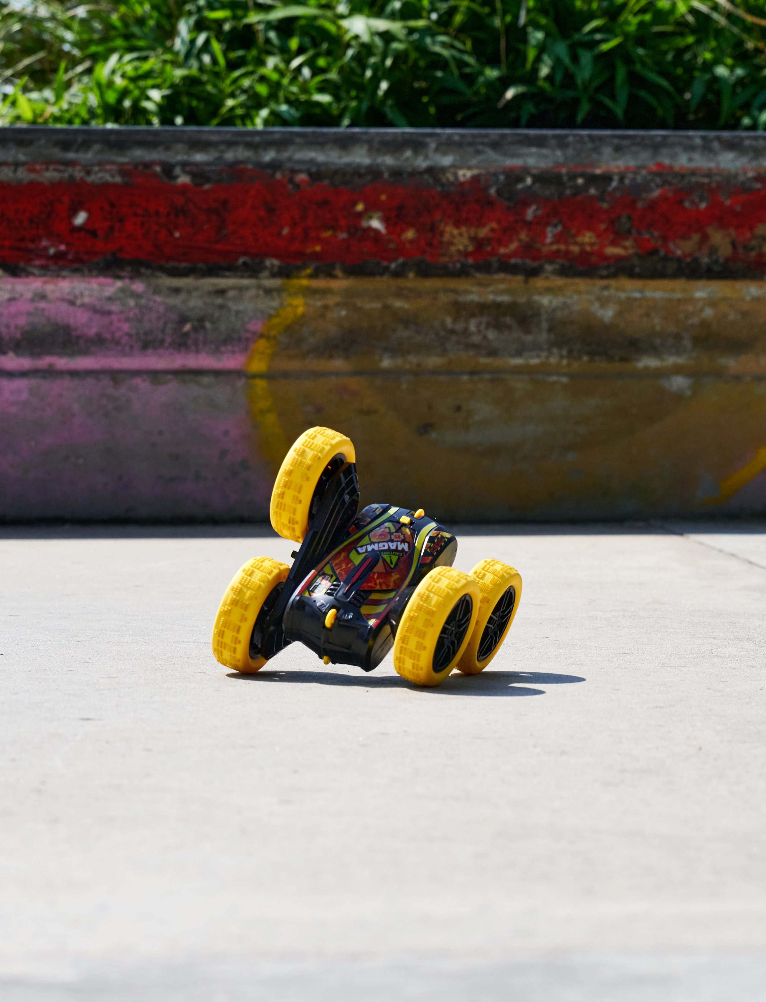 Dickie Toys Fire'n Frost Flippy Radio Controlled Car, 16 Cm, Børn, Remote Controlled Legetøj, Multi/mønstret, Str: ONE SIZE