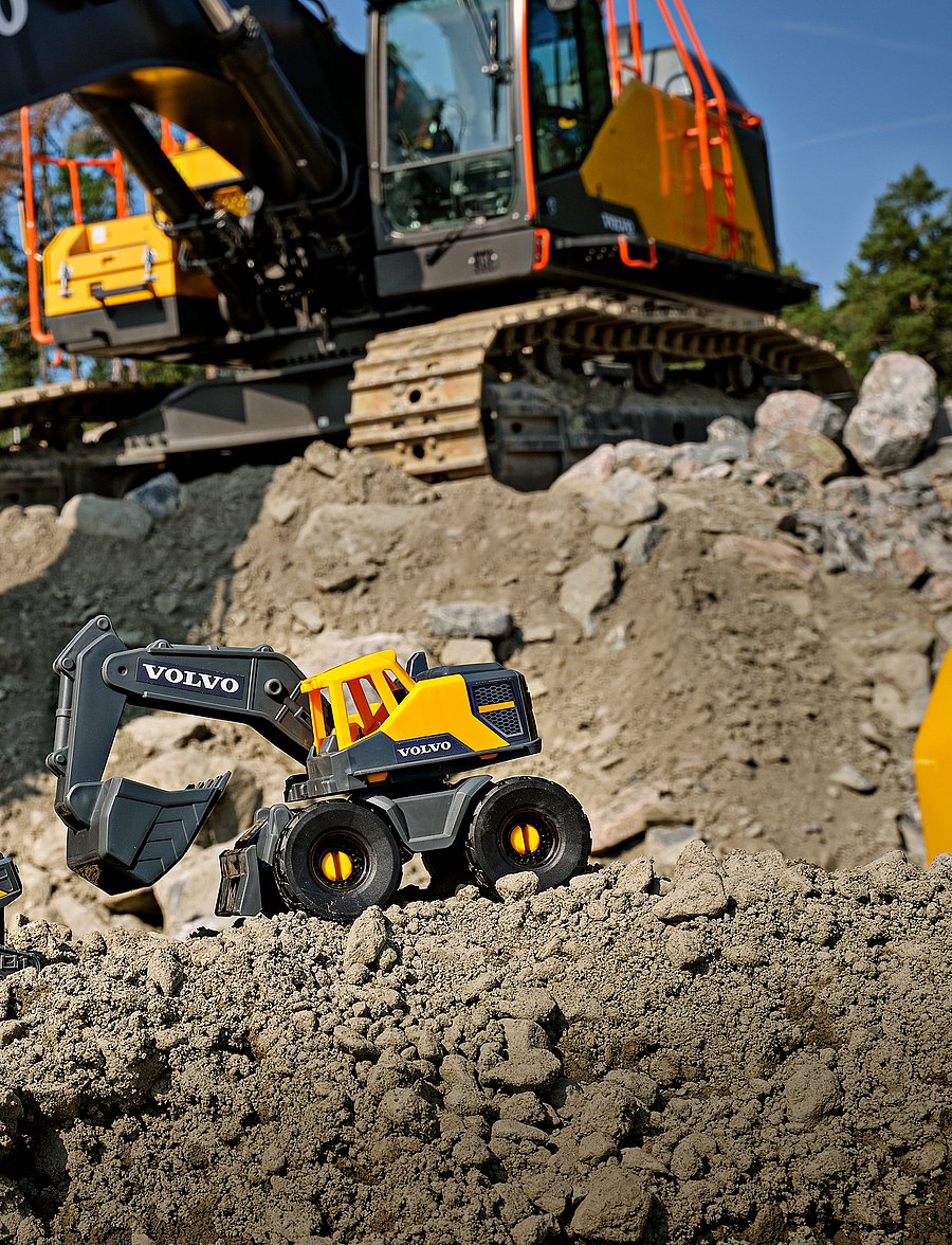 Dickie Toys - Volvo Construction3-pack - anleggsbiler - yellow - 0