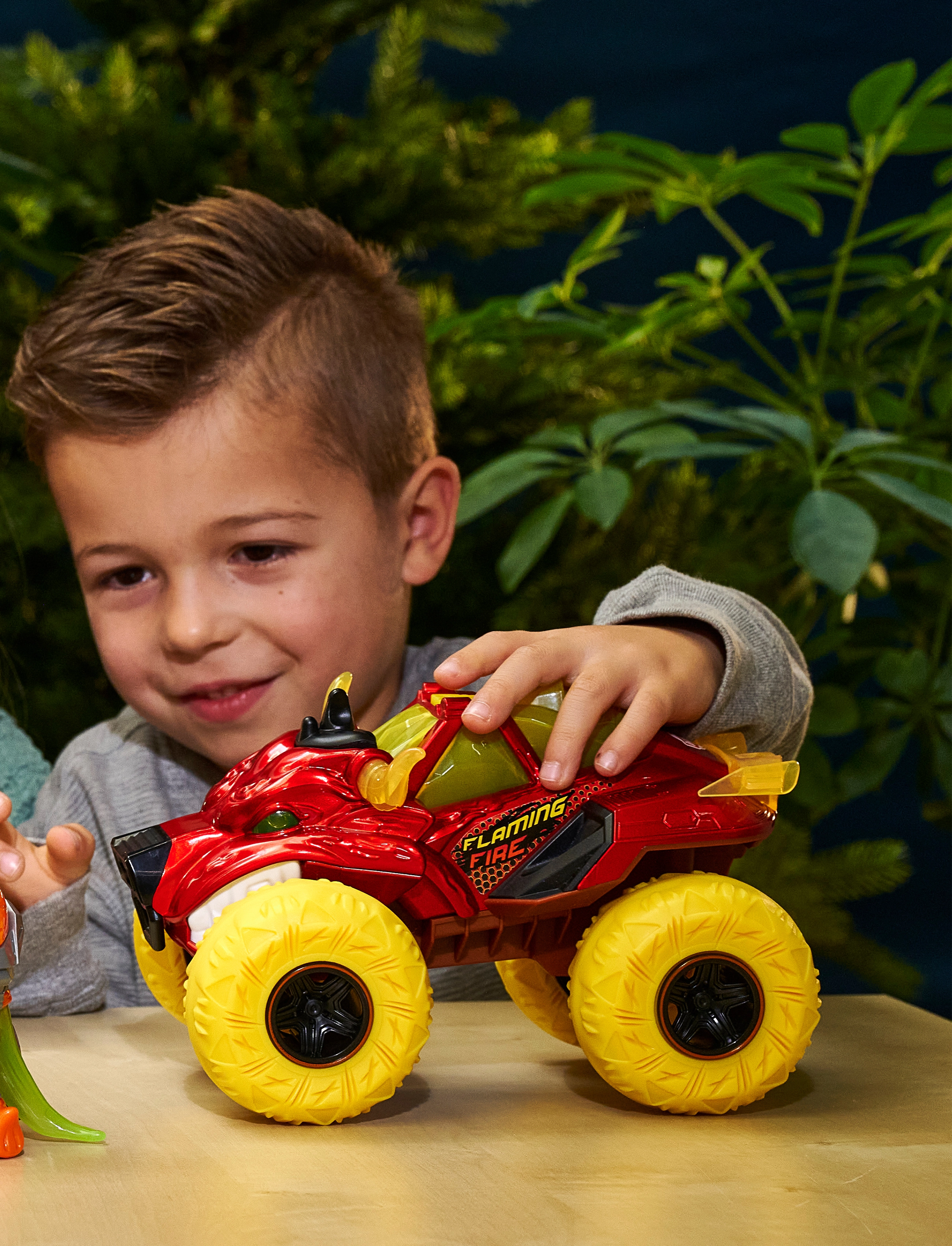 Dickie Spielzeug Flaming Fire Monster, One Size, Spielzeug, Rot - Remote Controlled Kinder