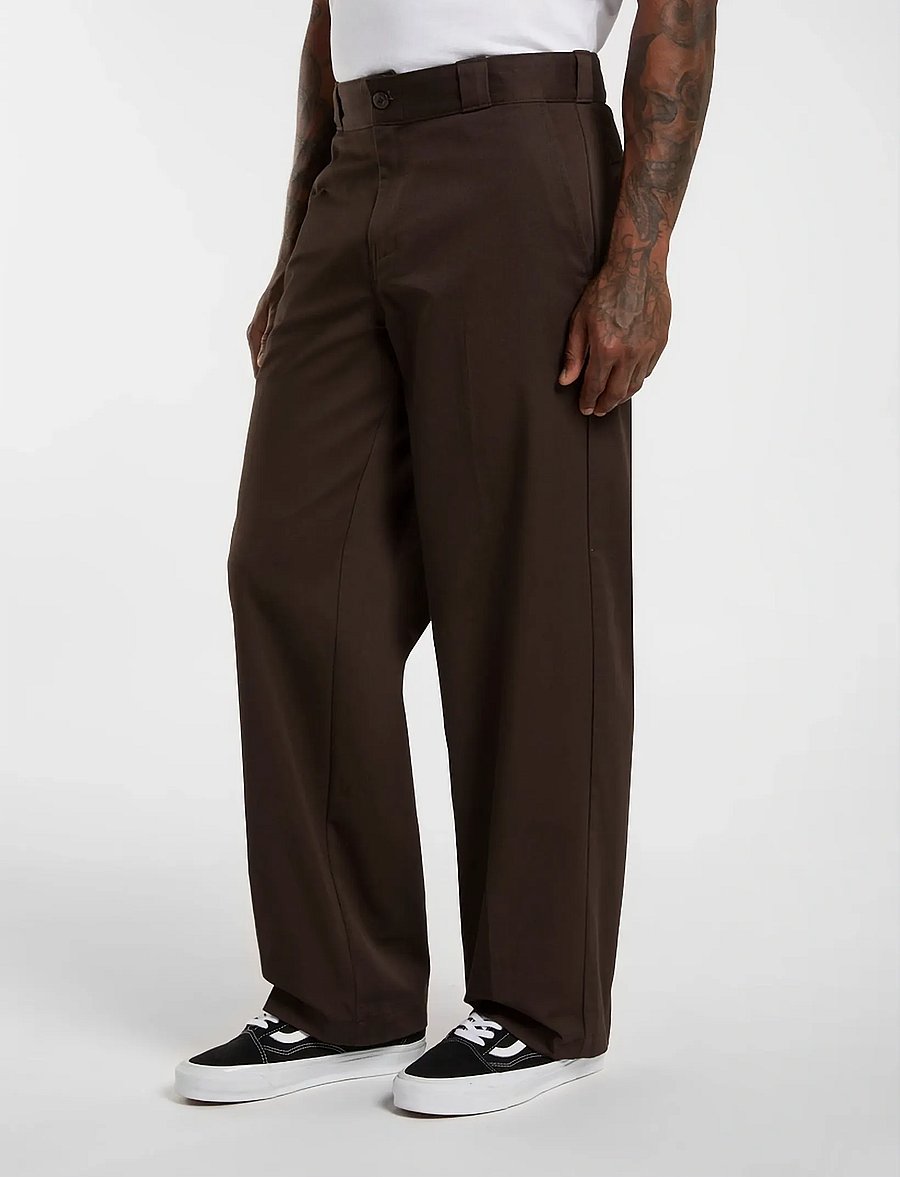 Dickies - 247 LOOSE WORK PANT - chinos - dark brown - 4