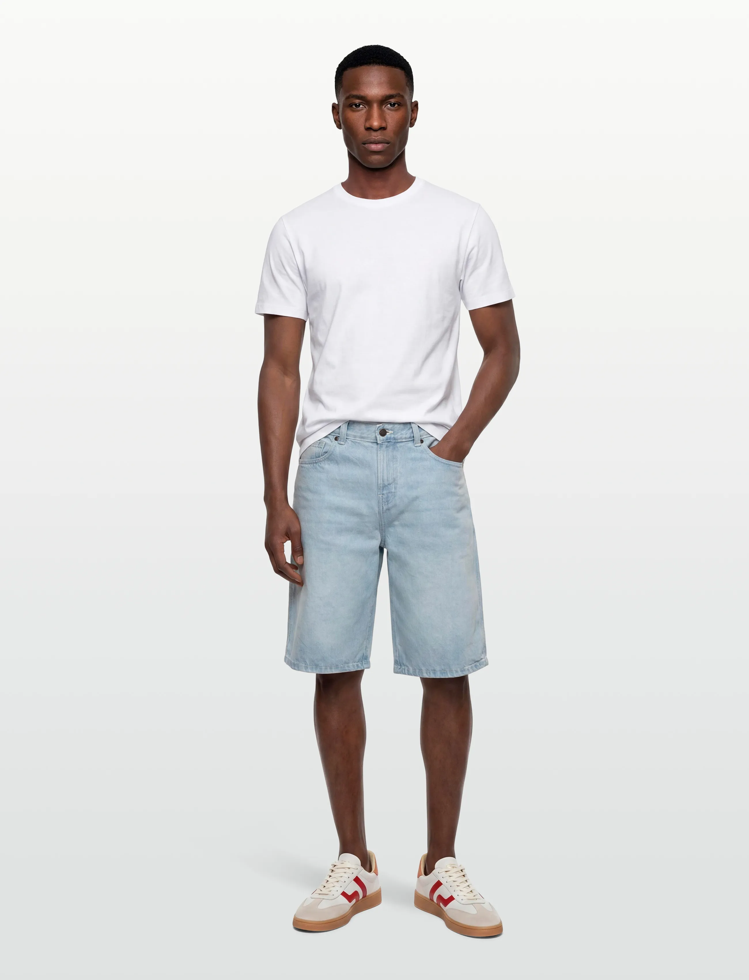 Dickies 958 13 Inch Loose Short Jeans, 34, Blue, Shorts > Denim Shorts, Herre
