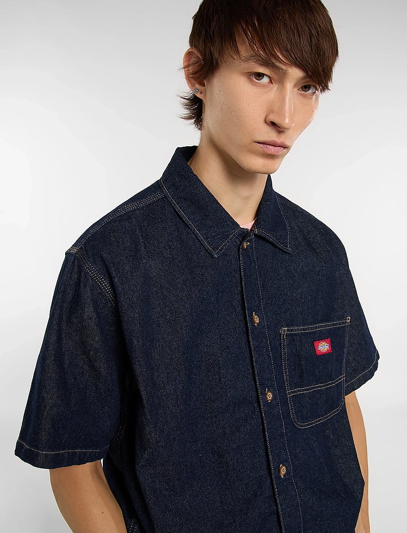 Dickies - DENIM SHIRT SS - teksasärgid - rinsed - 4