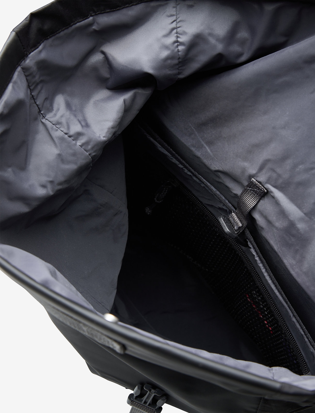 Didriksons - TOTE GALON BACKPACK - black - 4