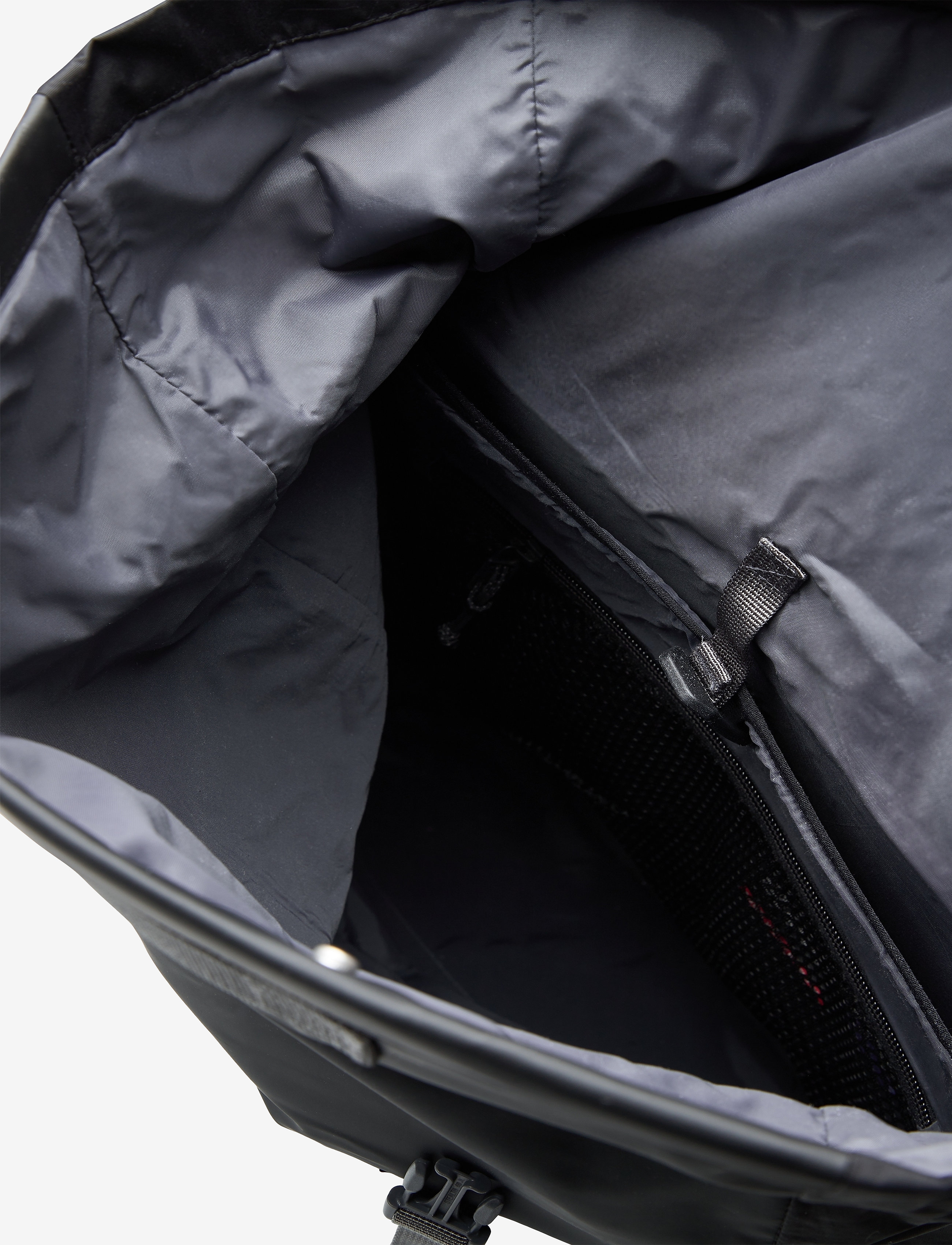 Didriksons - TOTE GALON BACKPACK - black - 4