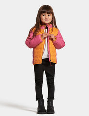Didriksons - DORO KIDS JKT - insulated jackets - happy orange - 3