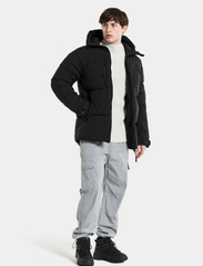 Didriksons - HILMER USX JKT 2 - winter jackets - black - 5