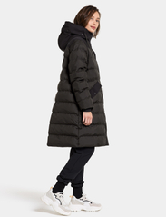 Didriksons - FAY WNS PARKA - winter coats - black - 9