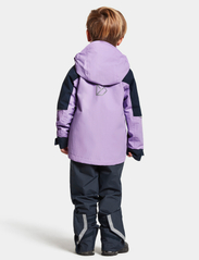 Didriksons - DAGGKPA KIDS JACKET - shell & rain jackets - digital purple - 7