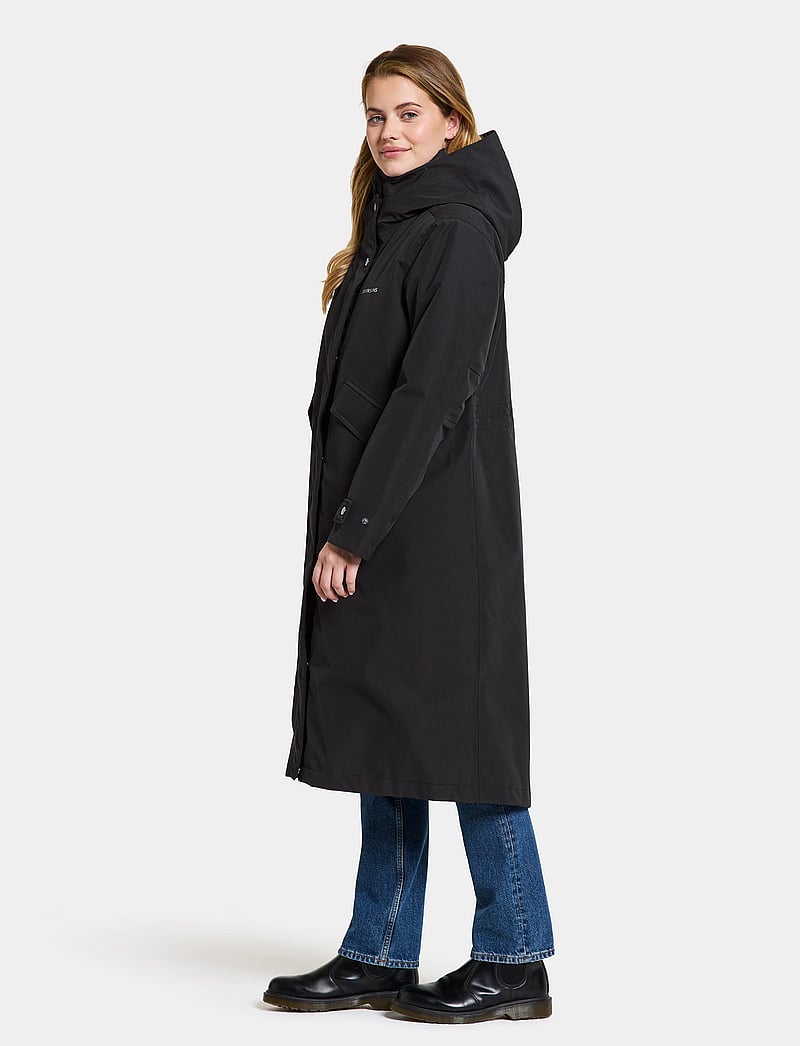 Didriksons - MIA WNS PARKA L - jacken - black - 4