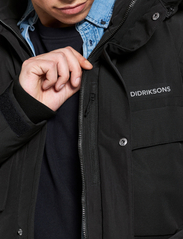 Didriksons - DREW USX PARKA 7 - winter jackets - black - 10