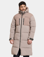 Didriksons - HILMER USX PARKA L 3 - winterjacken - ash brown - 2