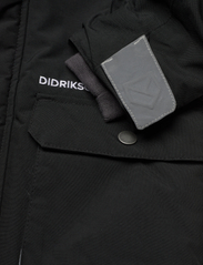 Didriksons - KURE KIDS PARKA 6 - isolerede jakker - black - 18