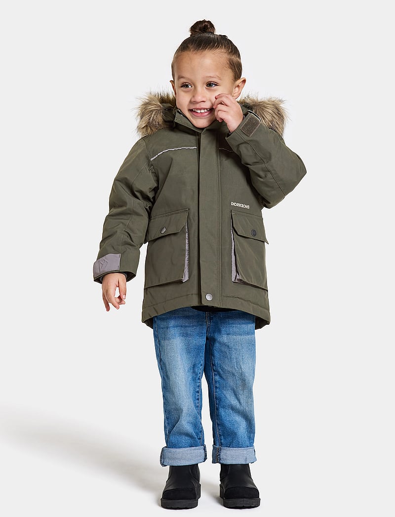 Didriksons - KURE KIDS PARKA 6 - paksud joped - deep green - 3