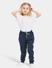 Didriksons - CORIN KIDS PNT 7 - lowest prices - navy - 5
