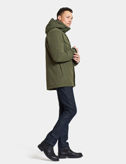 Didriksons - STEFAN USX JKT - winter jackets - deep green - 6