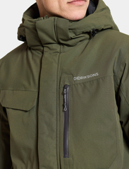 Didriksons - STEFAN USX JKT - winter jackets - deep green - 10