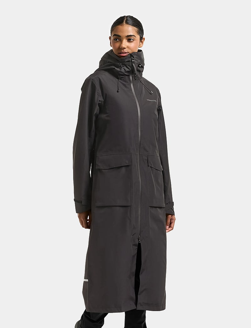 Didriksons - NADJA WNS PARKA L 4 - outdoor - black - 0