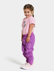 Didriksons - IDUR KIDS PANTS 4 - spodnie z powłoką shell i przeciwdeszczowe - tulip purple - 4