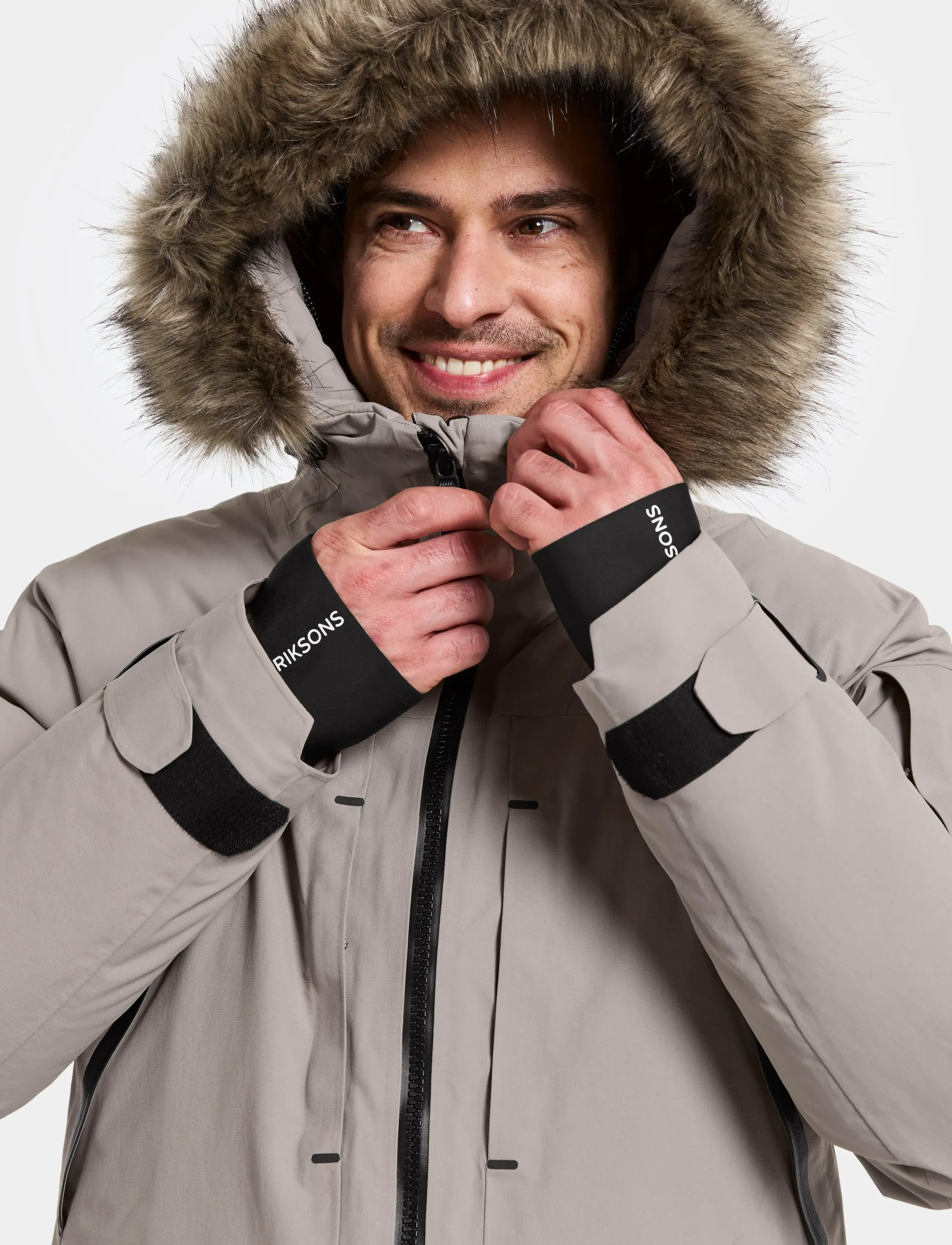 Didriksons Men's Zeus Parka 2 vinterjackor – bild 8
