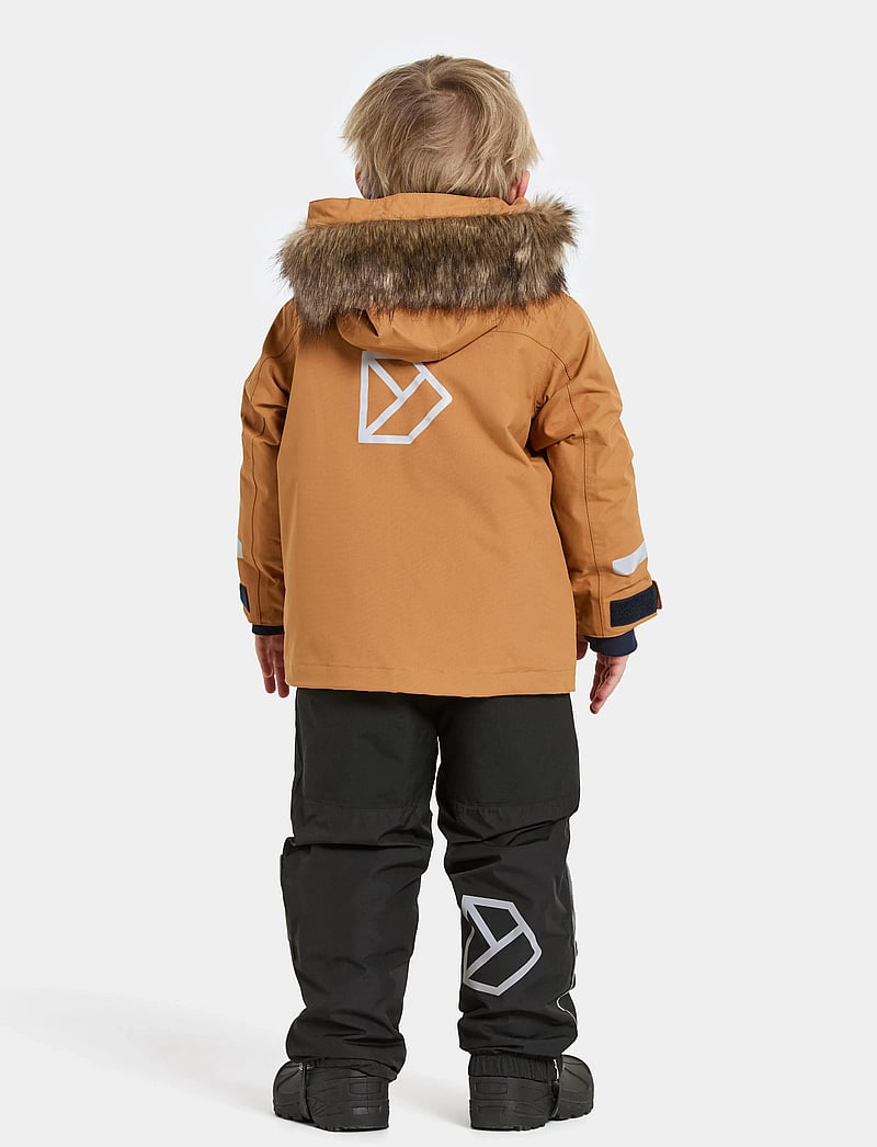 Didriksons - BJÄRVEN KIDS PARKA 4 - isolerede jakker - almond tree - 4