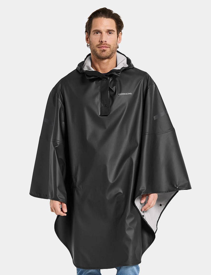 Didriksons - ALTO USX PONCHO - regnjackor - black - 0