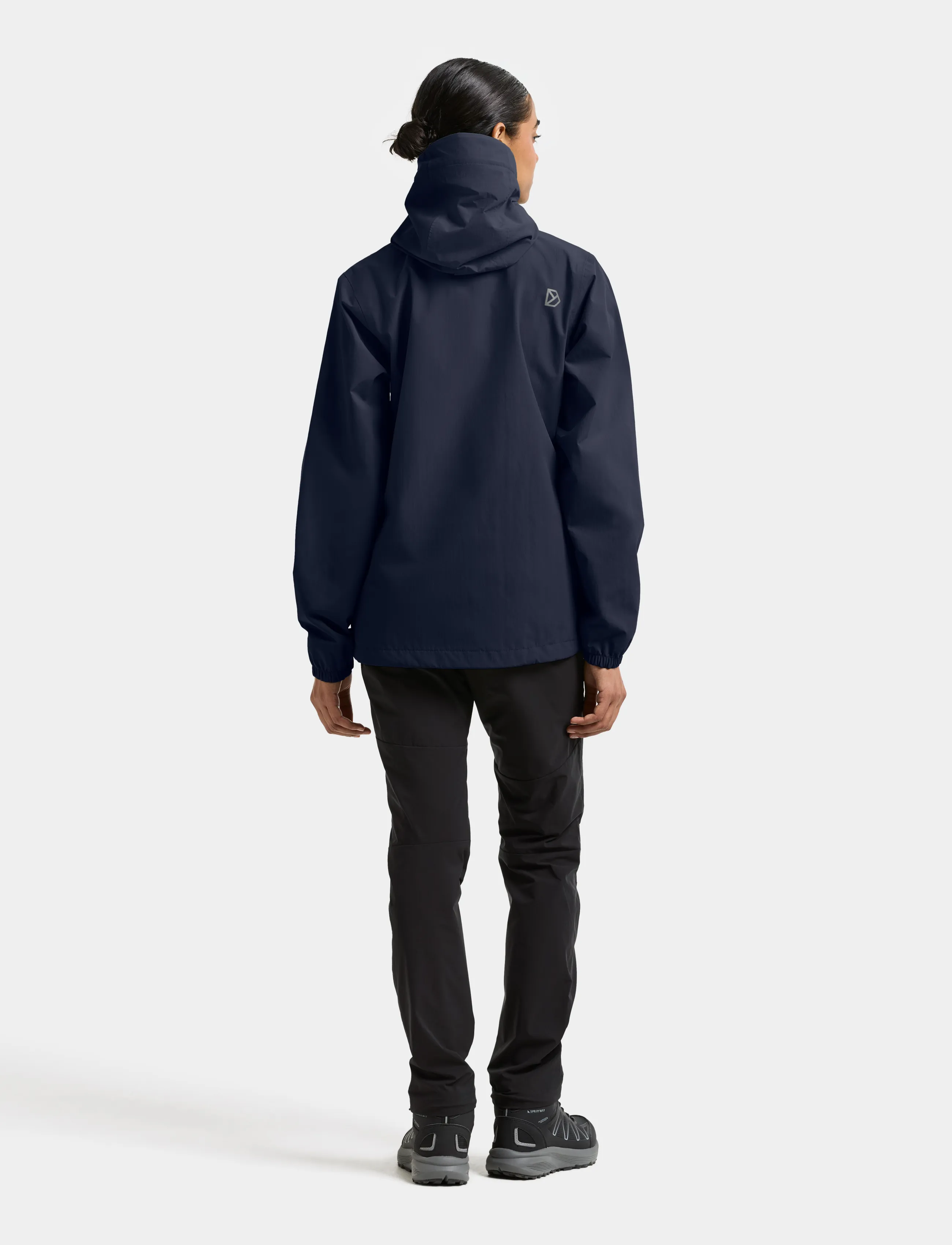Varja Jacket 2