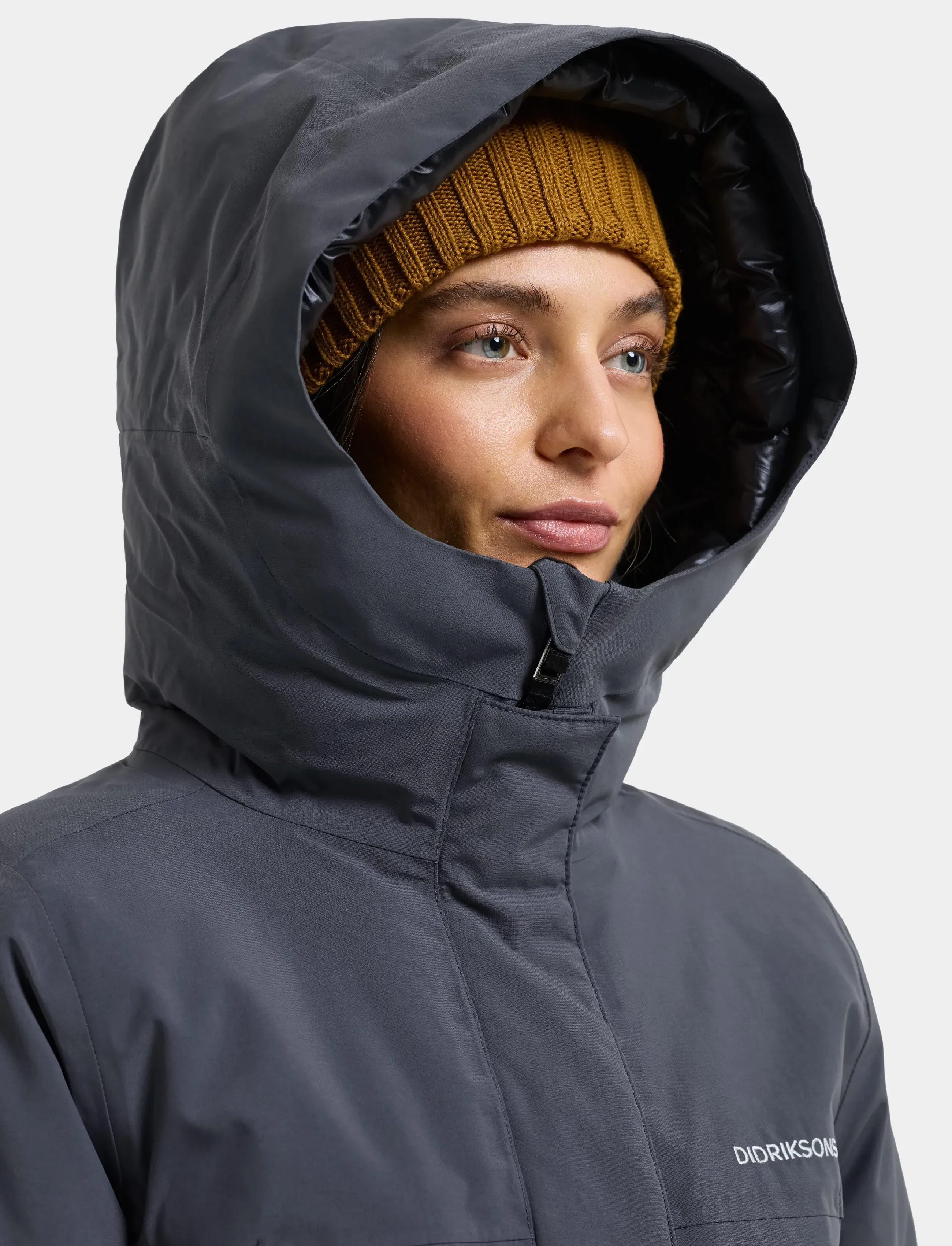 Didriksons Neja Parka Long jackor dam – bild 7