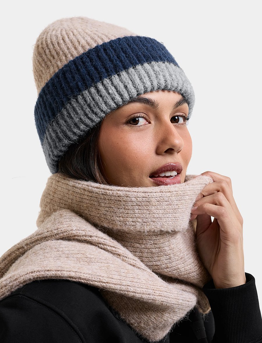 Didriksons - Malin Striped Beanie - mützen - beige mel multicolour - 0