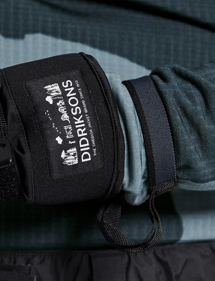 Didriksons - Lovas Mitten - kindad - black - 2